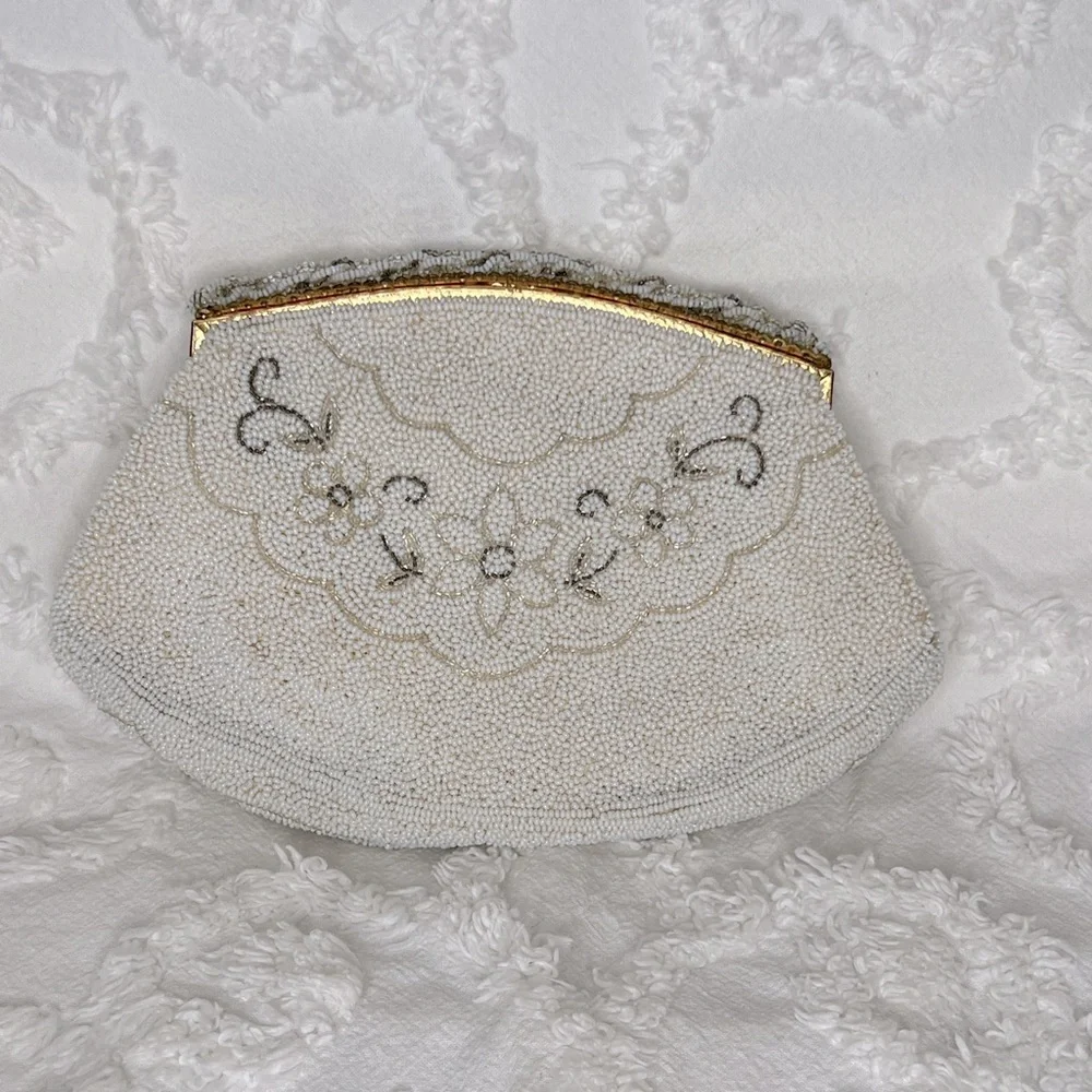 VINTAGE • BUNDLE • BEADED CLUTCHES - Picture 3 of 11